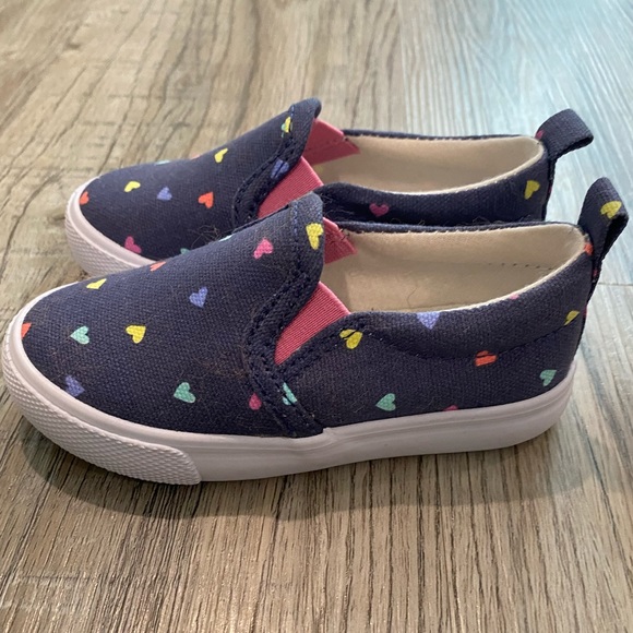 Cat and Jack Toddler multi color heart slip-on sneakers - Picture 1 of 4